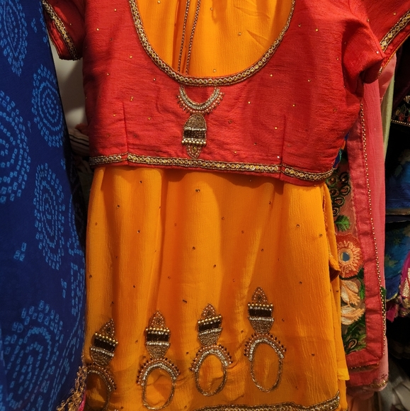 Desiner saree pure chiffon - Picture 6 of 6